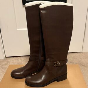 …me Too Knee High Leather Boots